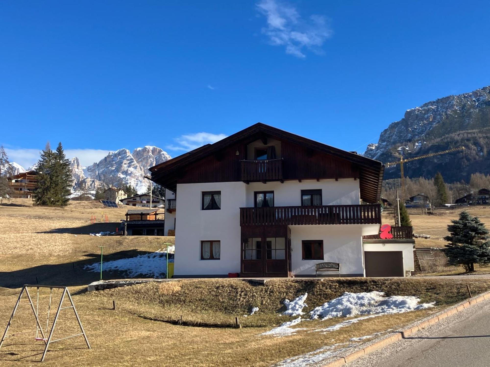 Ciasa Nonna Bon Bon Hotel Cortina d'Ampezzo Luaran gambar