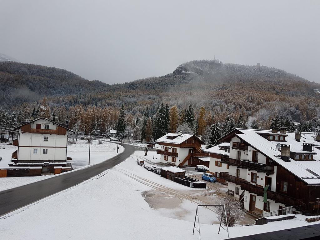 Ciasa Nonna Bon Bon Hotel Cortina d'Ampezzo Luaran gambar